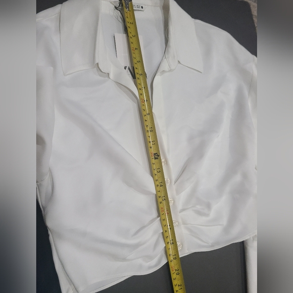 NWT Zara Elegant White Women's Blouse Size L cropped - Picture 9 of 12